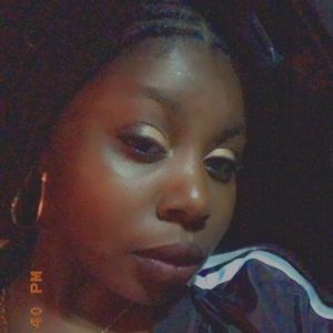 Meet your Posher, Whitney